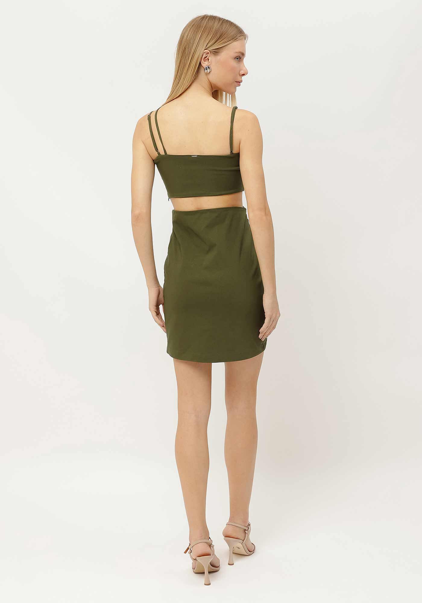 Vestido Curto com Al&ccedil;a Assim&eacute;trica e Cut Out, VERDE TURFA, large.