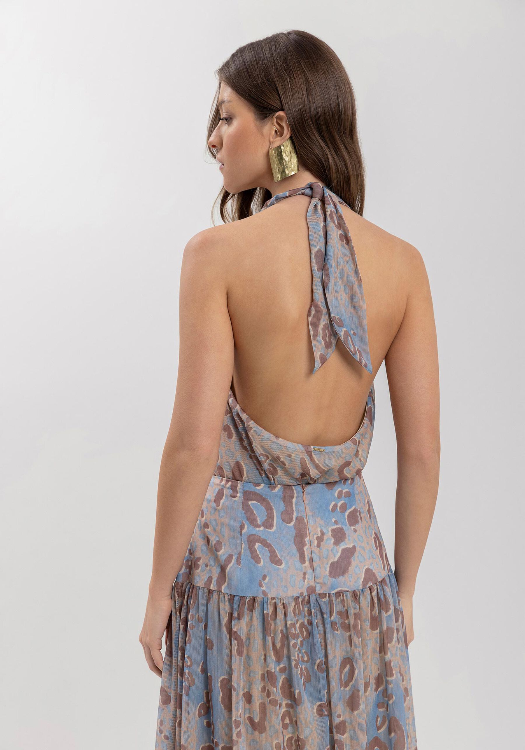 Blusa Curta Estampada Sem Mangas Com Decote Degagê, SAVAGE BEGE. Blusa Curta Estampada Sem Mangas Com Decote Degagê, SAVAGE BEGE, large.