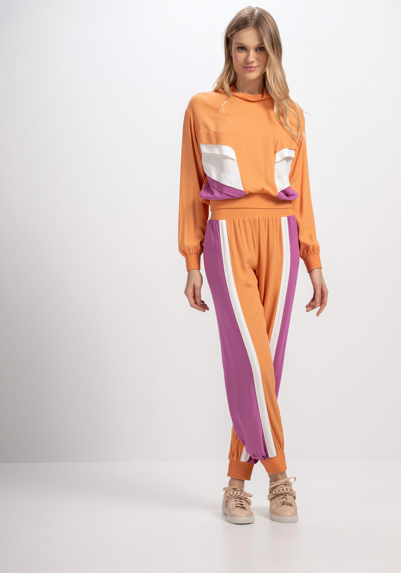 Cal&ccedil;a Jogging em Crepe com Recortes, LARANJA ARENA, large.
