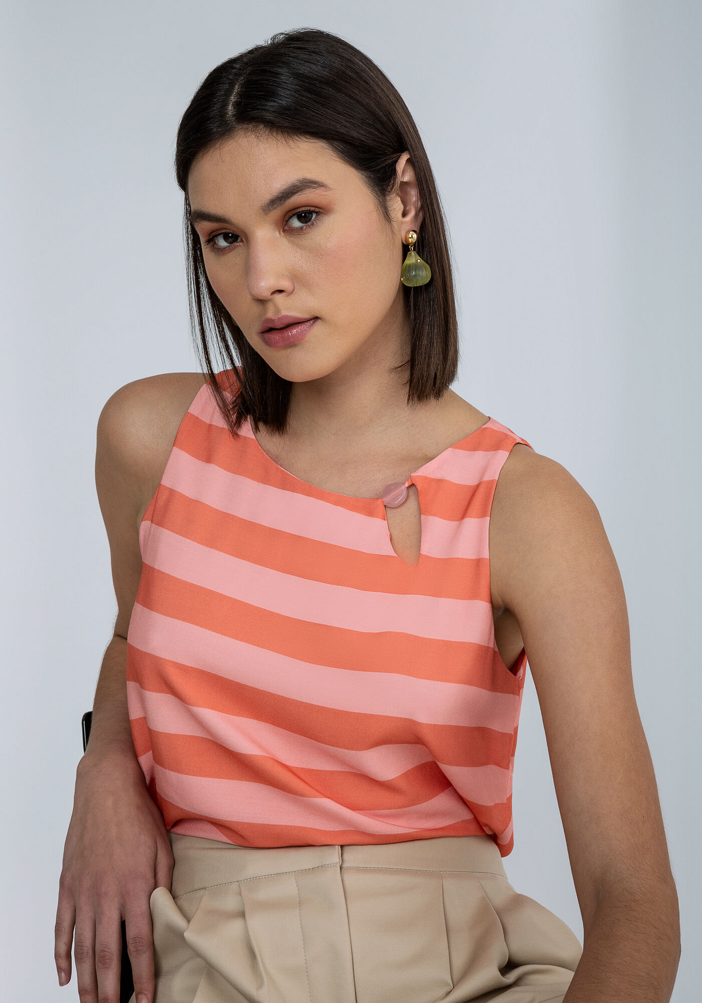 Blusa Detalhe Decote Estampa, , large.