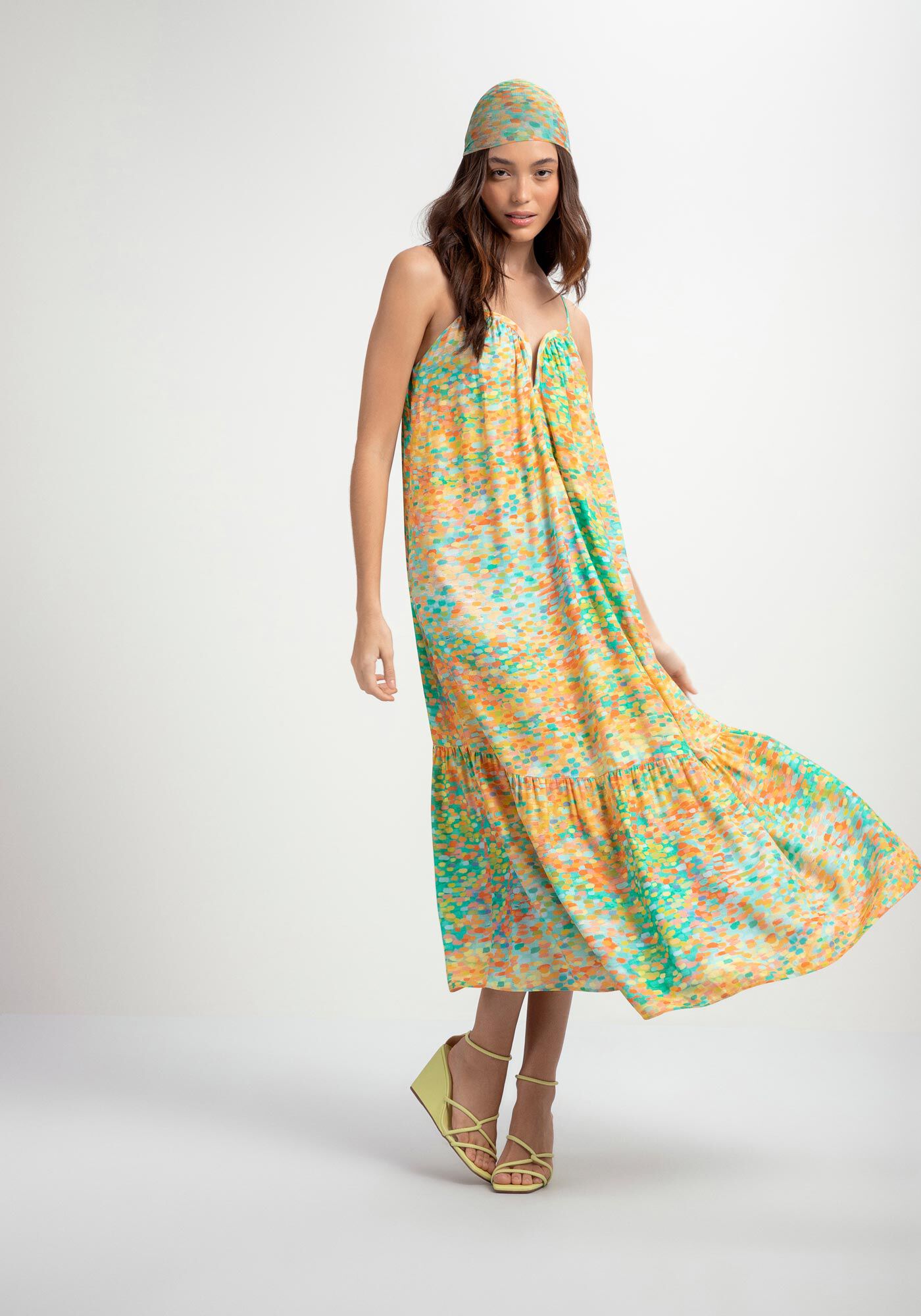 Vestido Midi em Crepe com Recorte Decote, , large.