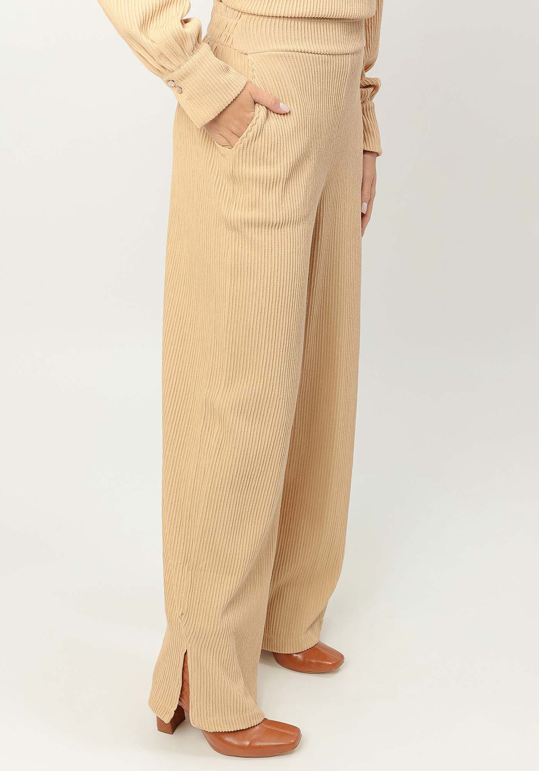 Calça Pantalona em Malha com Bolsos, BEGE FLAME. Calça Pantalona em Malha com Bolsos, BEGE FLAME, large.