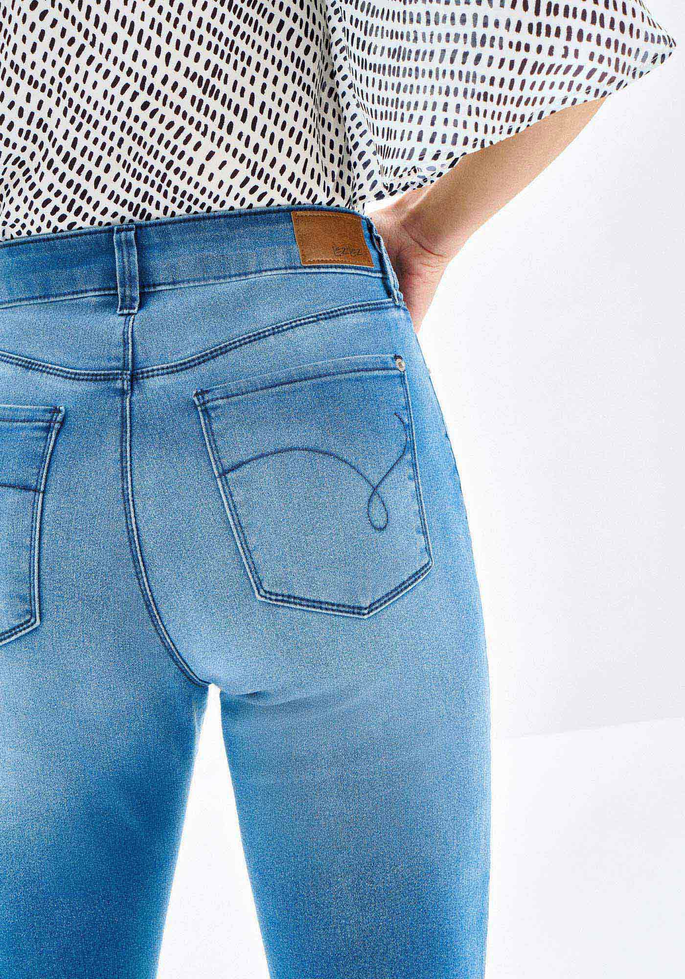 Cal&ccedil;a Jeans Mom Cintura Alta Comfort, , large.