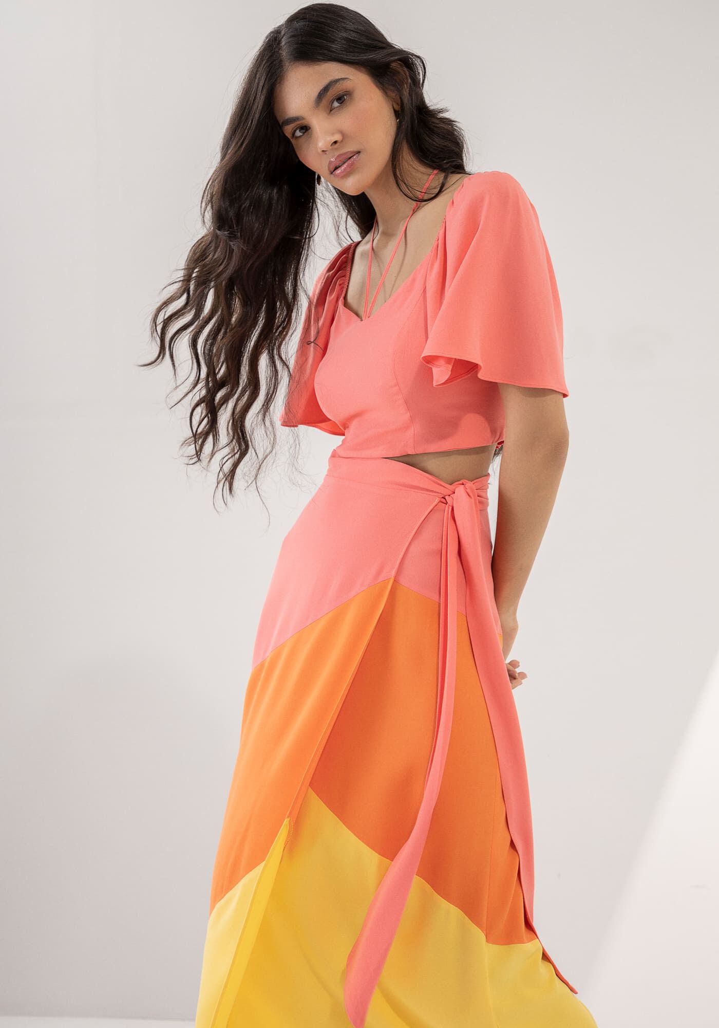 Saia Midi Transpassada com Recortes Geom&eacute;tricos, , large.