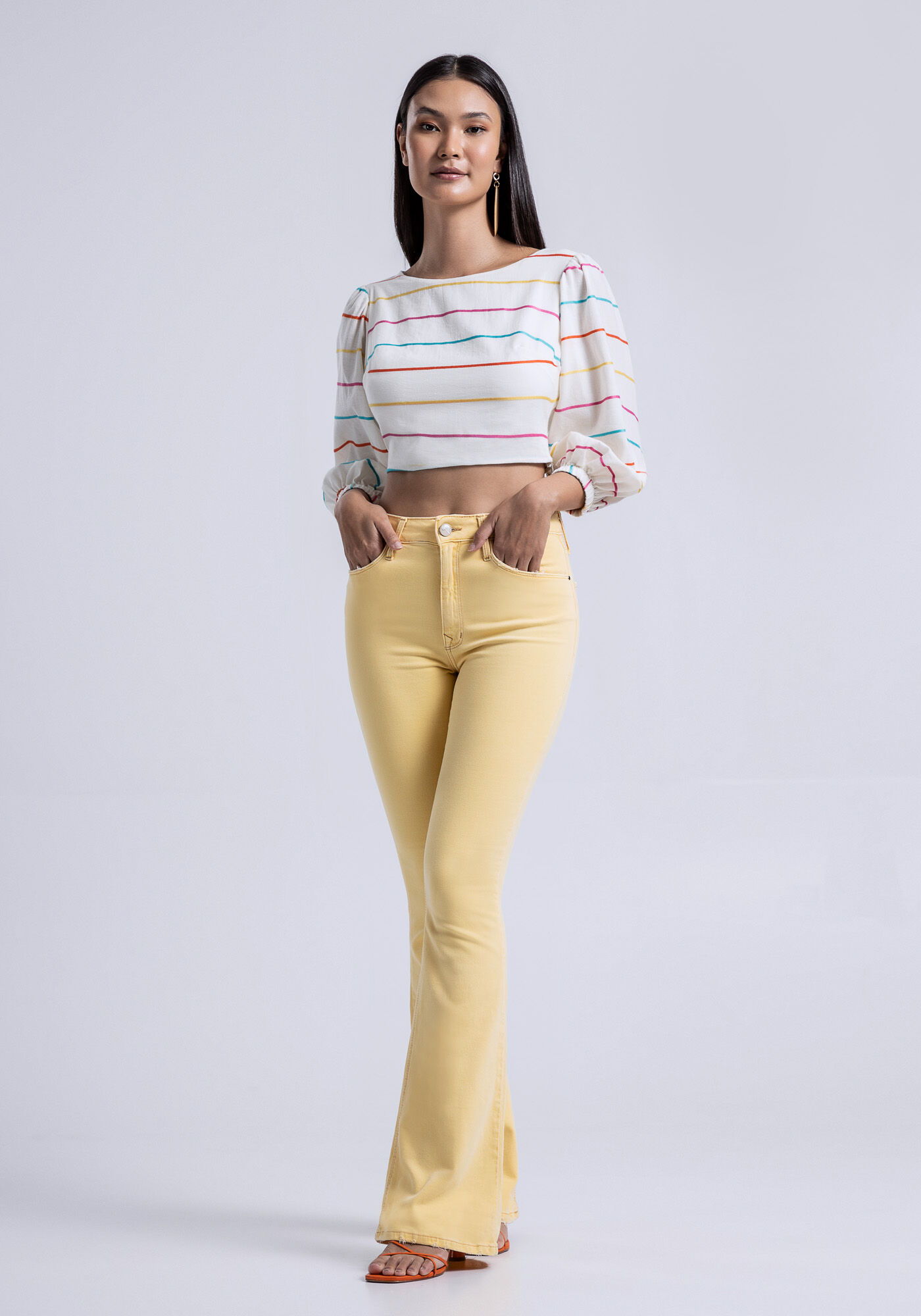 Calça sarja flare shop