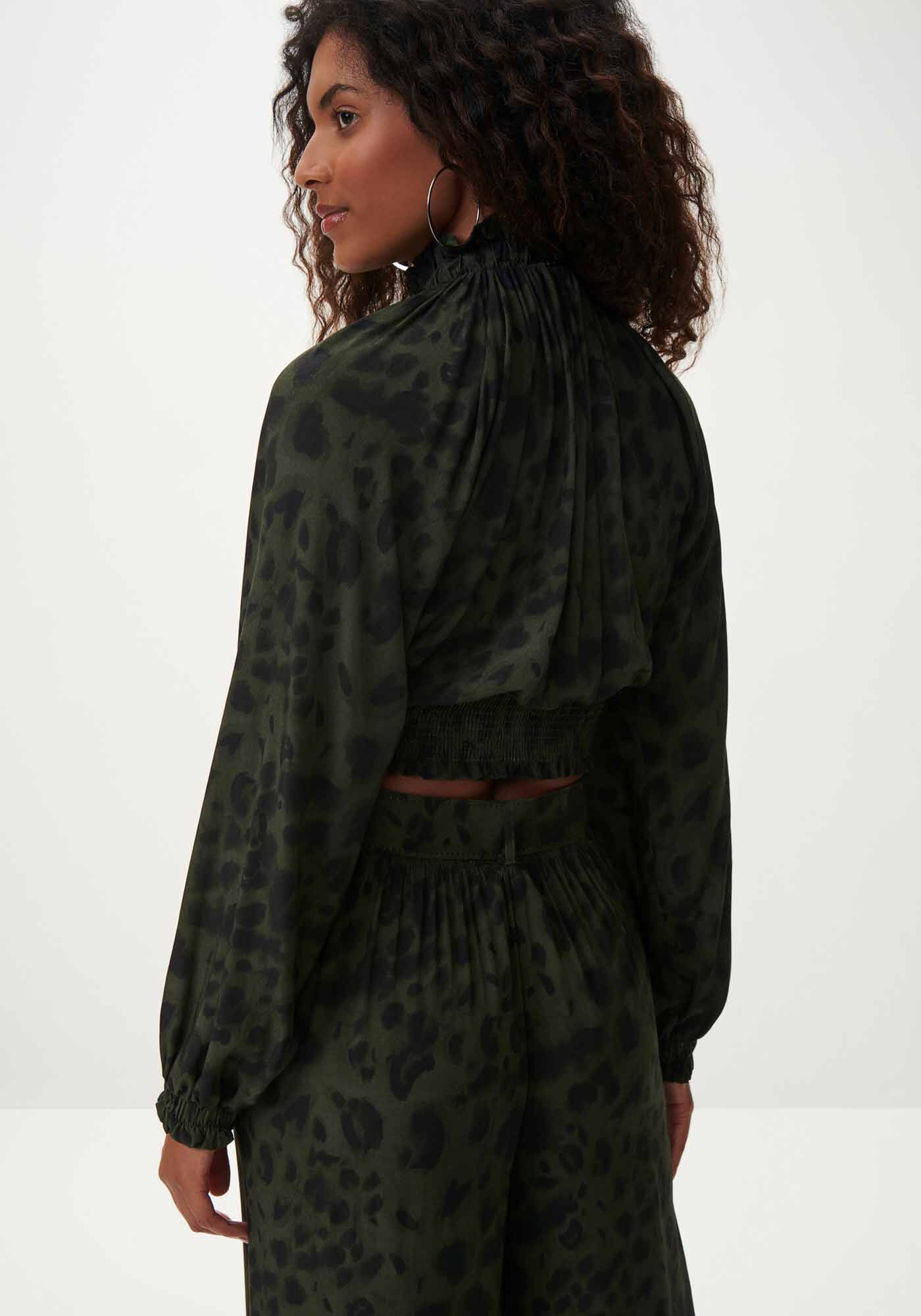 Blusa Manga Longa Franzida com Gola Alta, , large.