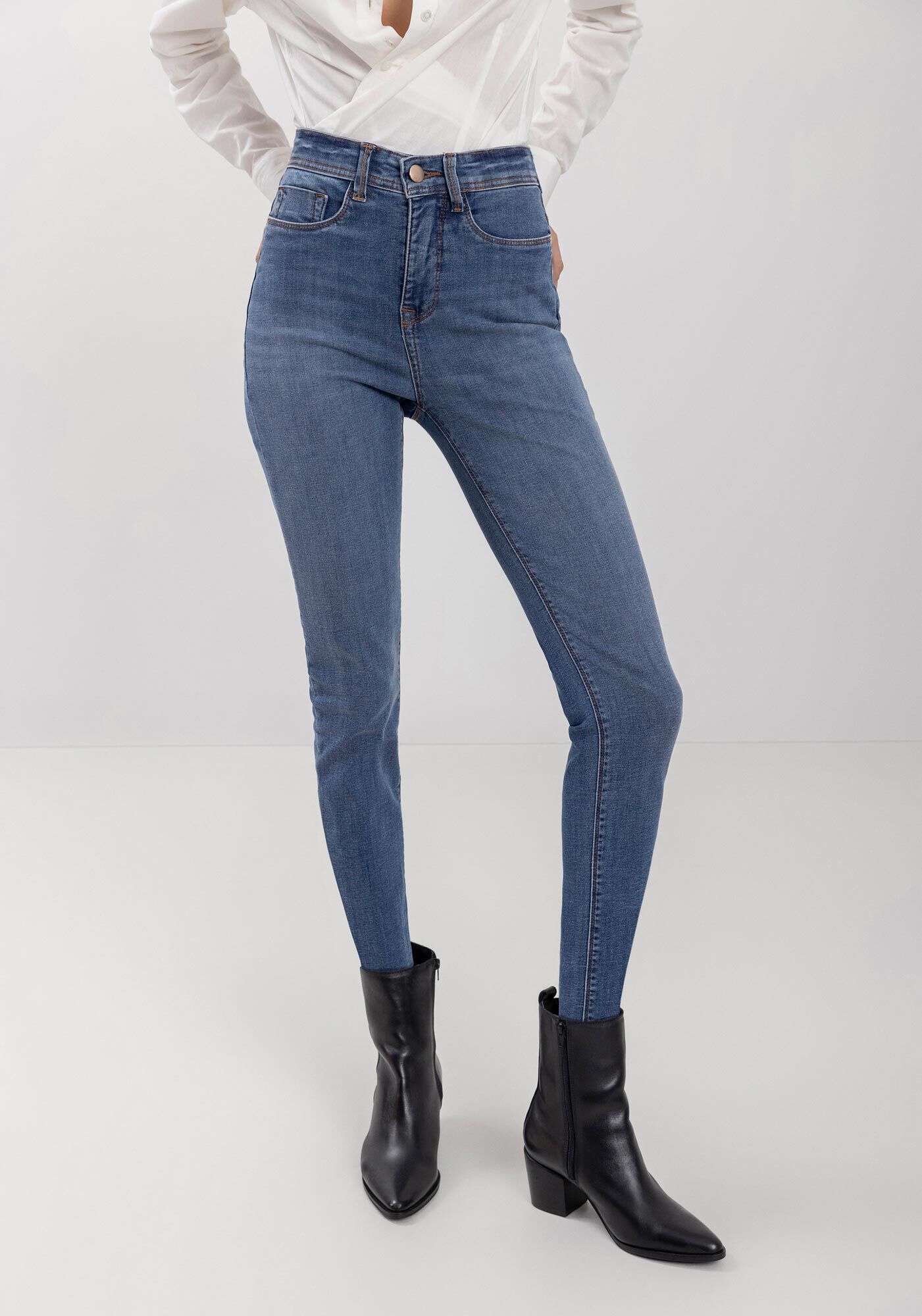 Cal&ccedil;a Jeans Cigarrete Com Cintura Alta E Tecnologia Shaping, , large.