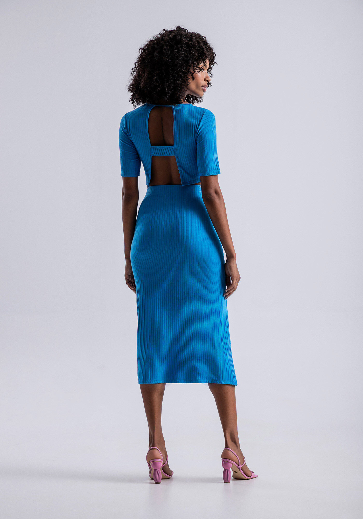 Blusa Cut Out Canelada com Recorte Costas, , large.