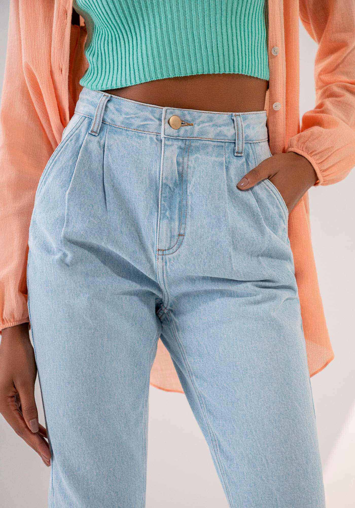 Cal&ccedil;a Jeans Mom Super Alta Cropped com Pregas, , large.