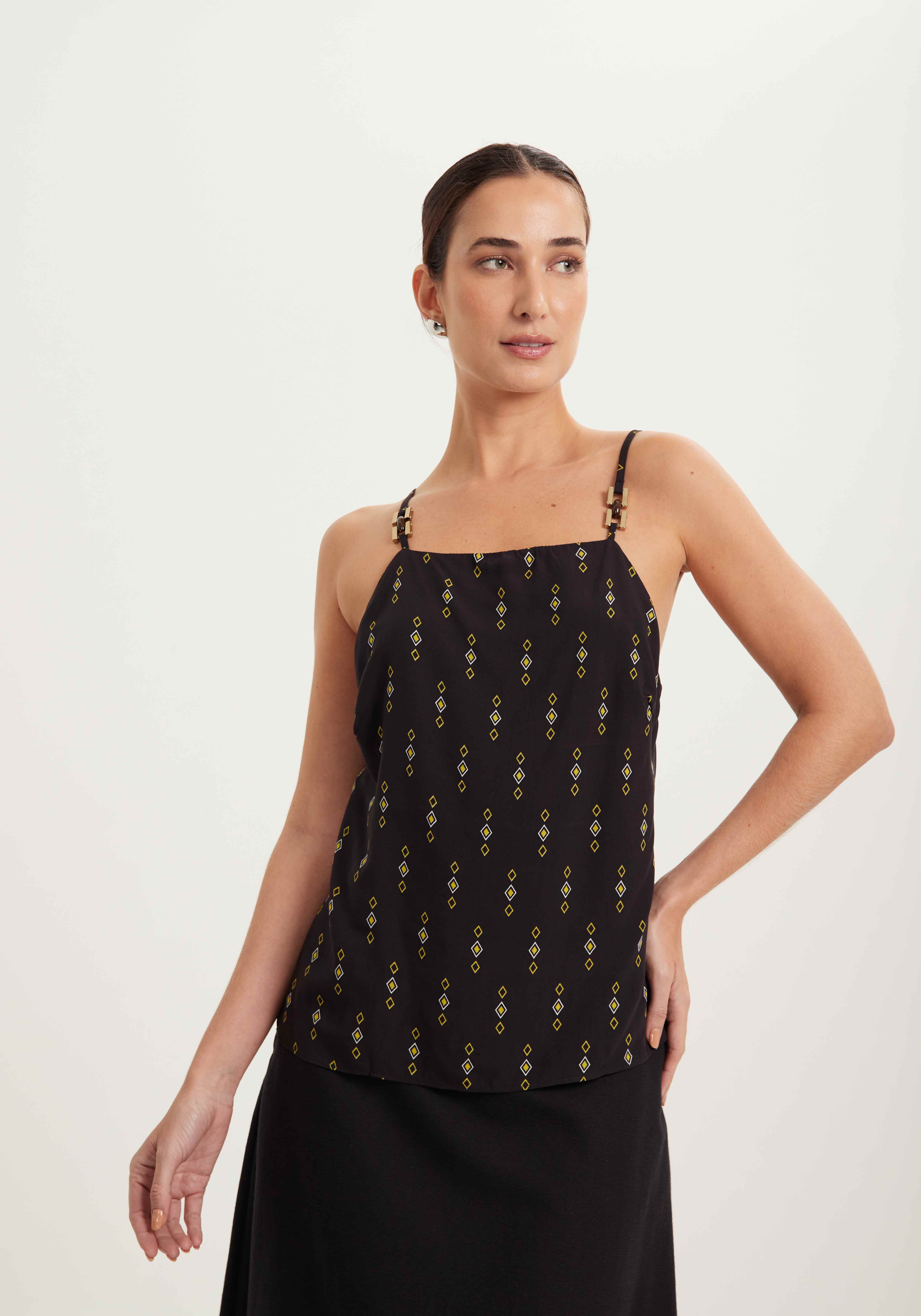 Blusa Estampada Em Viscose Com Enfeite Nas Al&ccedil;as, PATTERN PRETO, large.