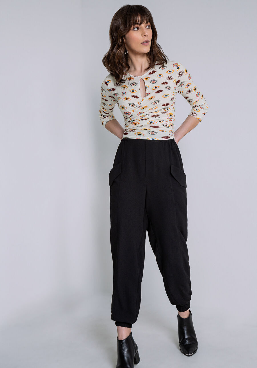 Blusa Manga 3/4 em Malha Canelada com Transpasse, OLHARES. Blusa Manga 3/4 em Malha Canelada com Transpasse, OLHARES, large.