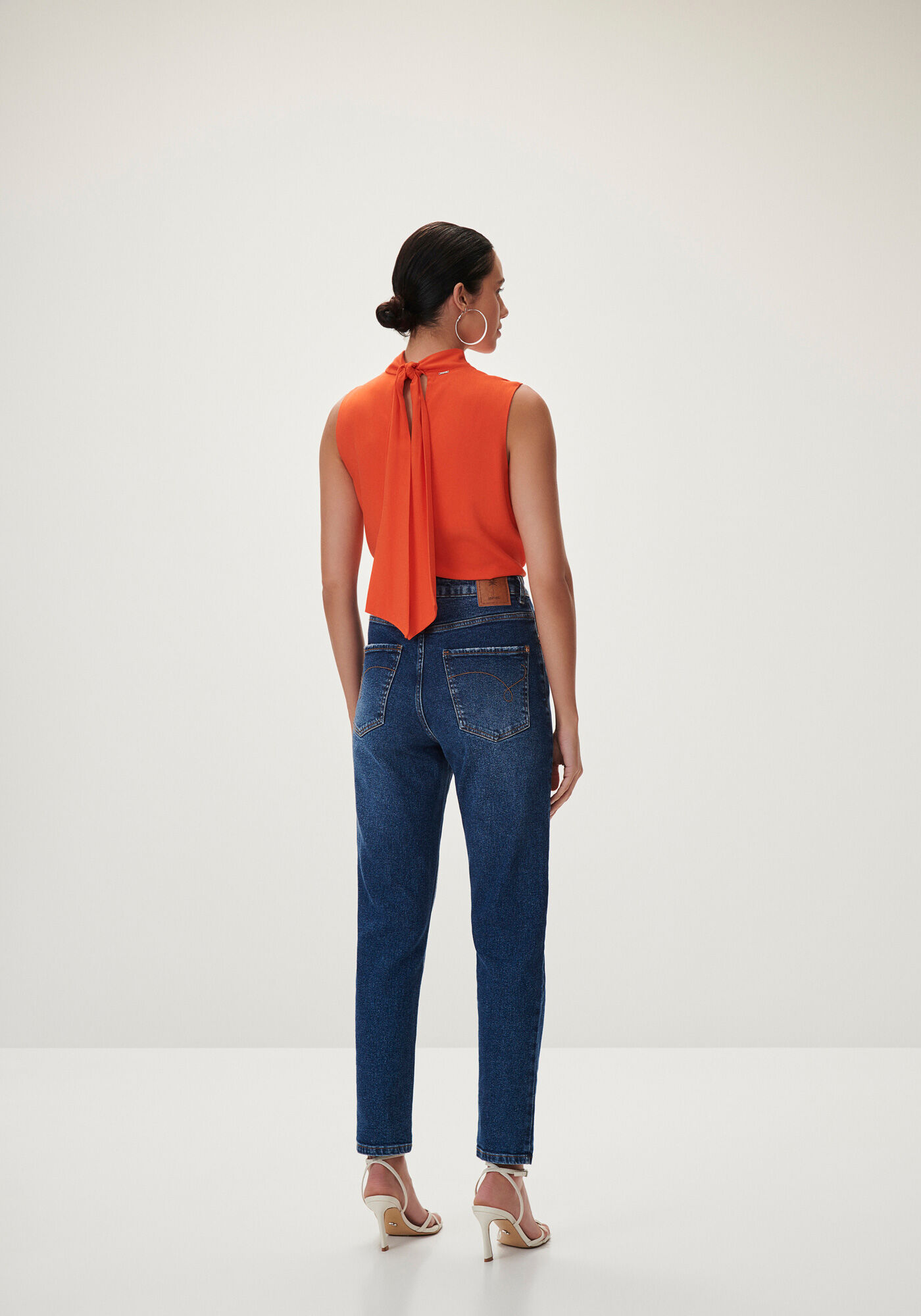 Blusa em Viscose com Cut e La&ccedil;o Gola, , large.