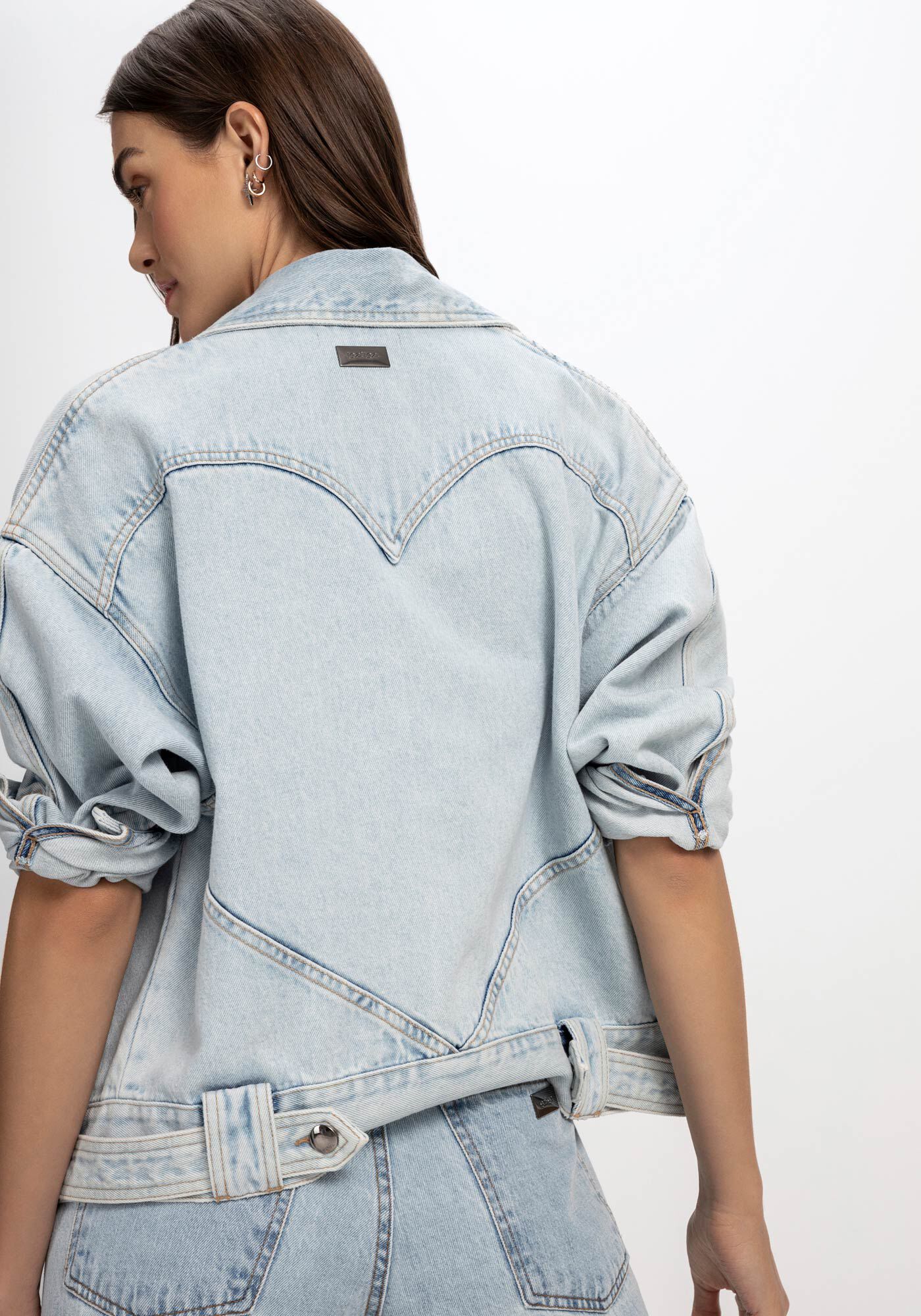 Jaqueta Jeans com Recorte Coração Costas | Lez a Lez