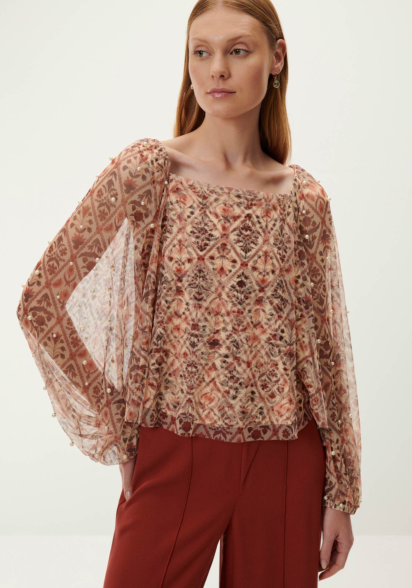 Blusa Estampada com em Tule com P&eacute;rolas, , large.