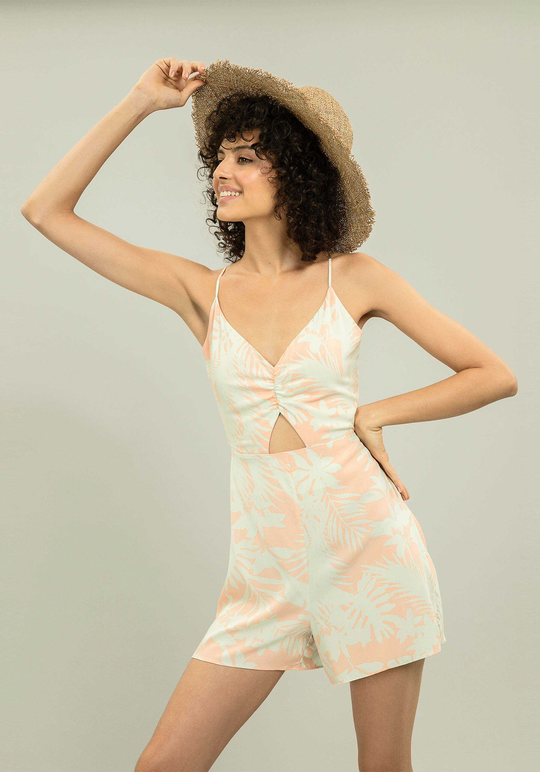 Macacão Curto Estampa Bells Beach, . Macacão Curto Estampa Bells Beach, , large.