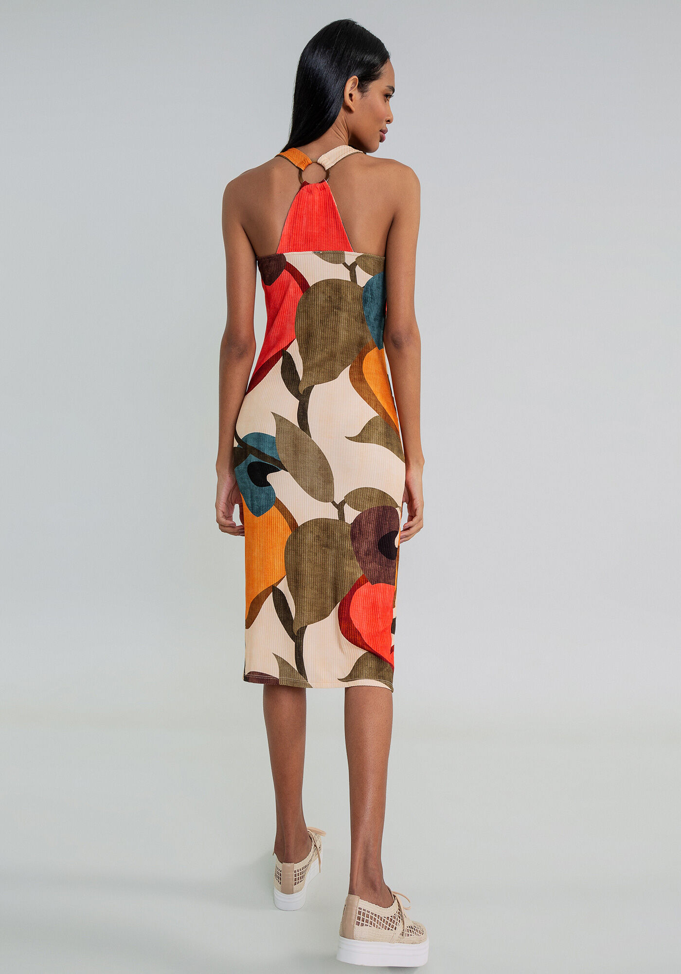 Vestido M&iacute;di Justo Recorte Costas, , large.