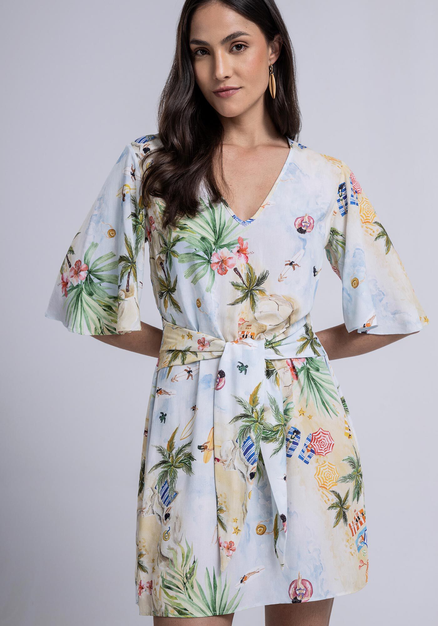 Vestido Curto Estampado em Viscose com Manga Sino, , large.