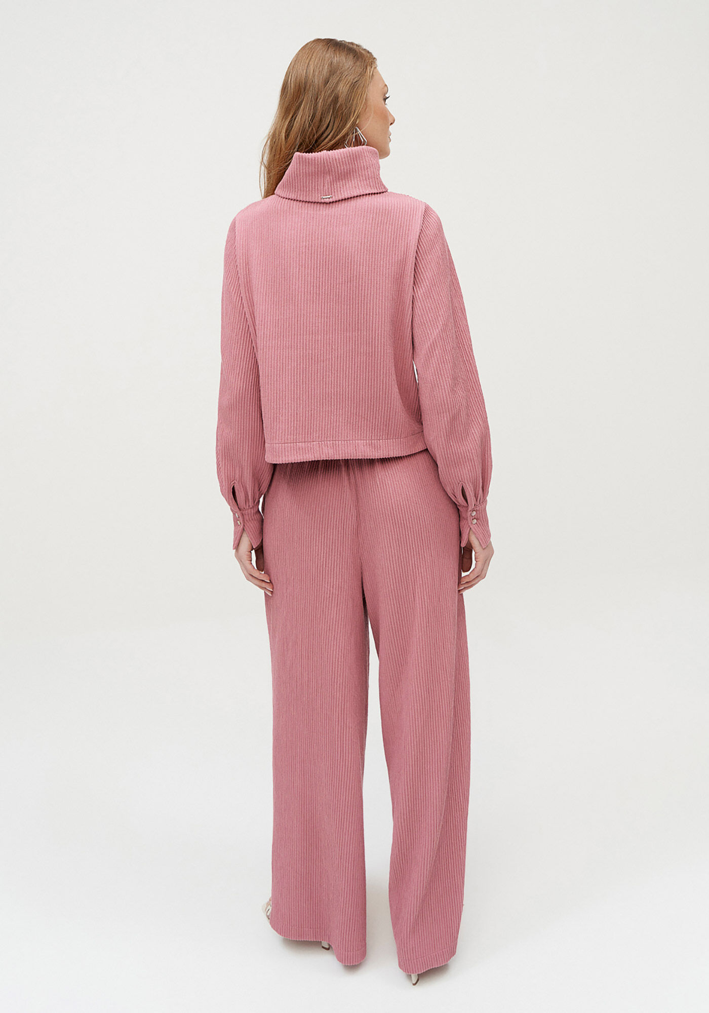 Blus&atilde;o Manga Longa Bufante com M&aacute;xi Gola Alta, ROSA ARABESQUE, large.