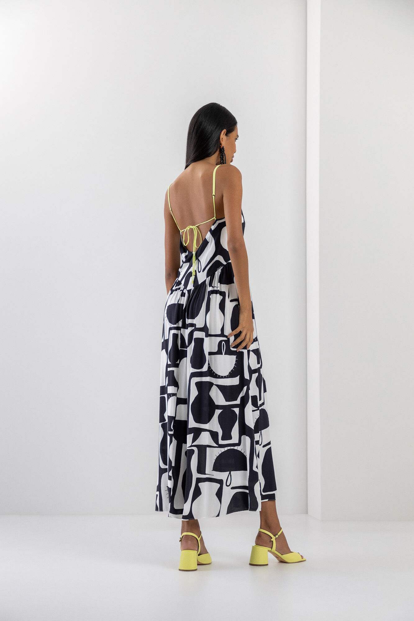 Vestido Midi Estampado com Recorte Costas, , large.