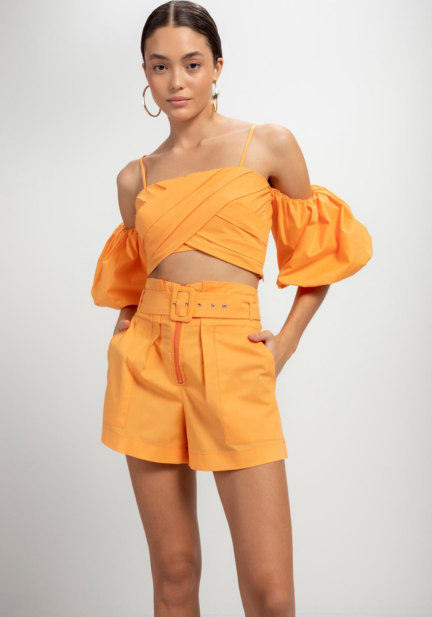 Shorts Clochard com Z&iacute;per Tratorado e Cinto, , large.