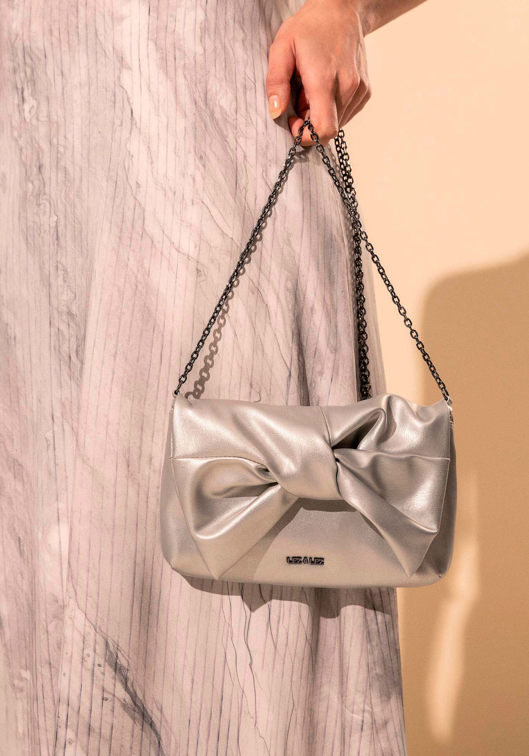 Bolsa Pequena Com Alça Corrente E Torção, PRATA. Bolsa Pequena Com Alça Corrente E Torção, PRATA, large.