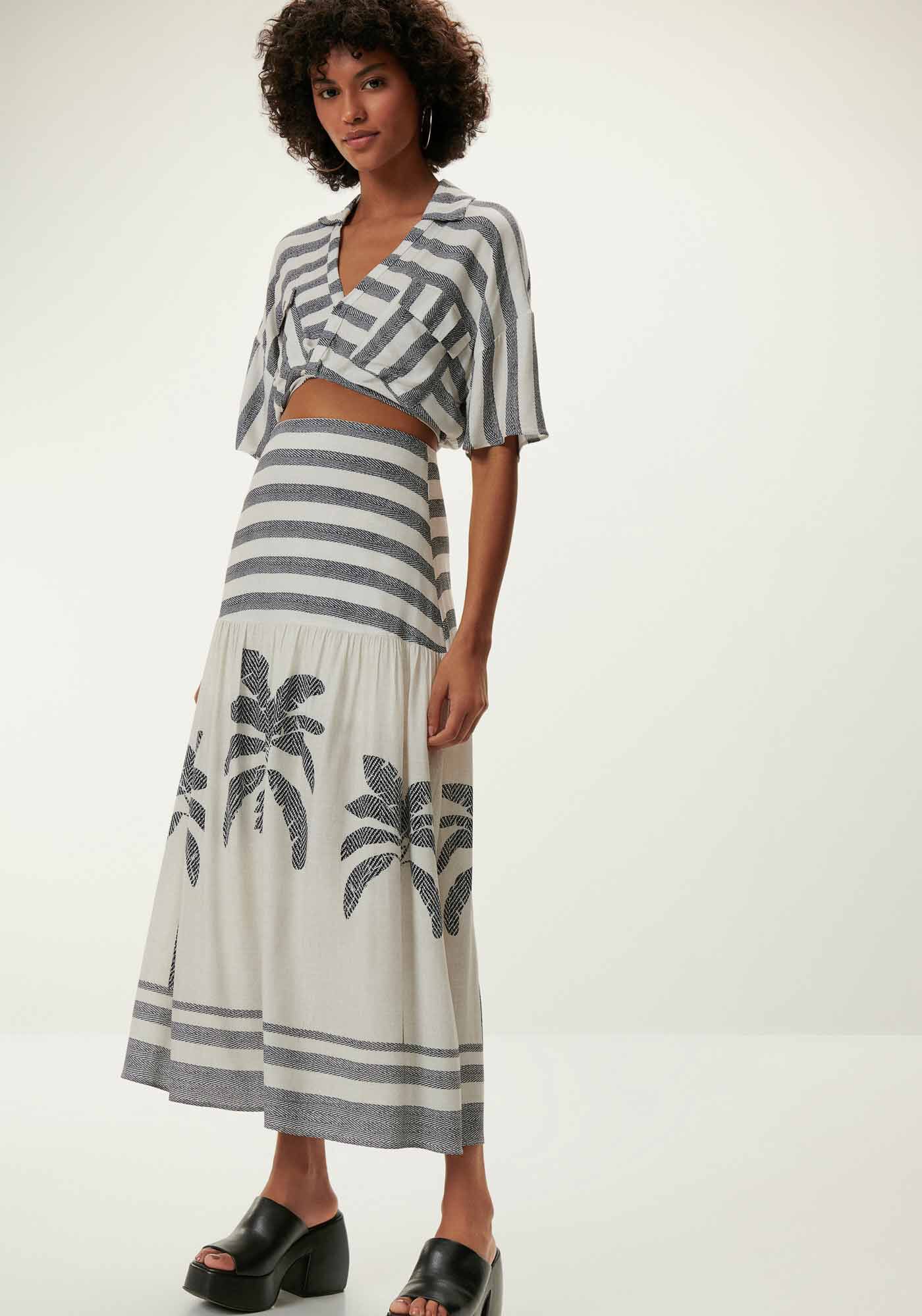 Saia Midi Chevron em Viscose com Franzido, CHEVRON/LISTRAS, large.