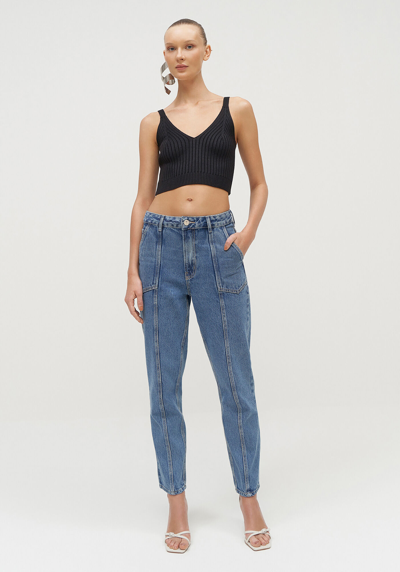 Blusa Cropped em Tric&ocirc; com Decote V, , large.