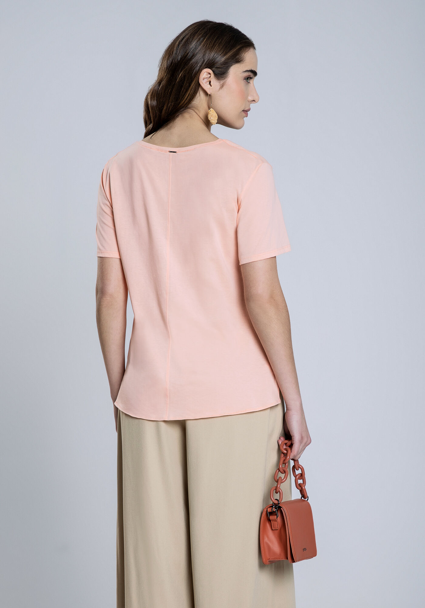 Blusa Manga Curta em Meia Malha com Decote V, , large.