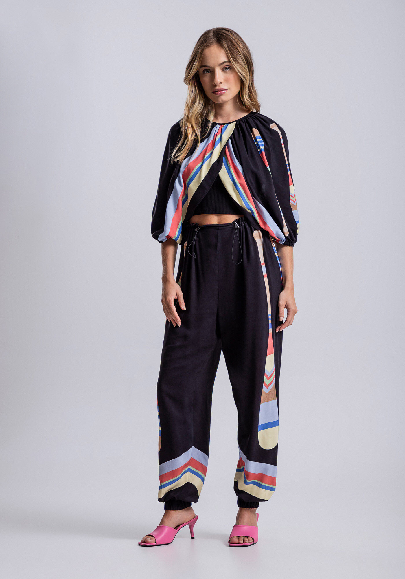 Cal&ccedil;a Jogging Estampada em Viscose com Regulador, , large.