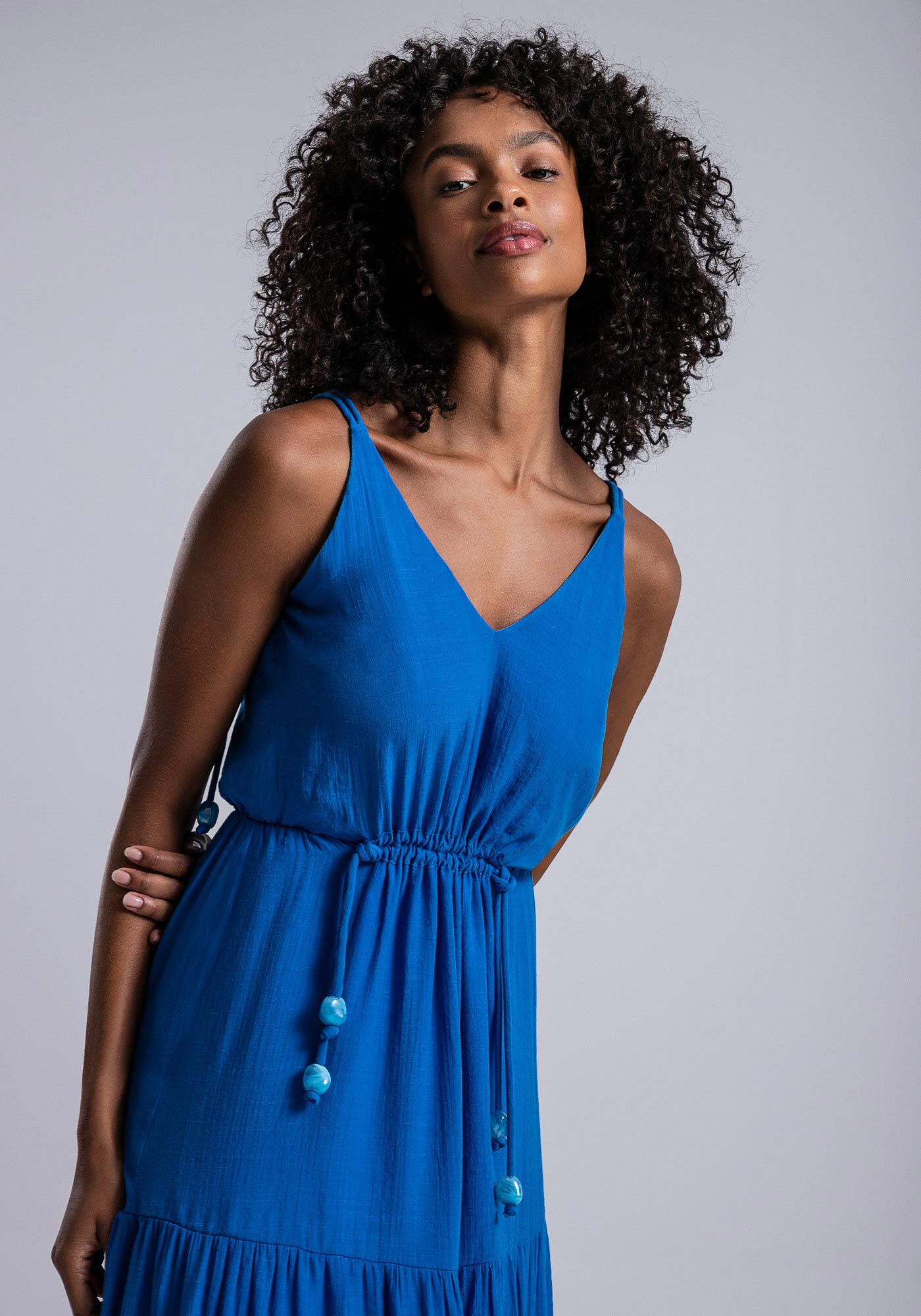 Vestido Longo em Tecido Shantung com Amarra&ccedil;&atilde;o, AZUL BAIANO, large.