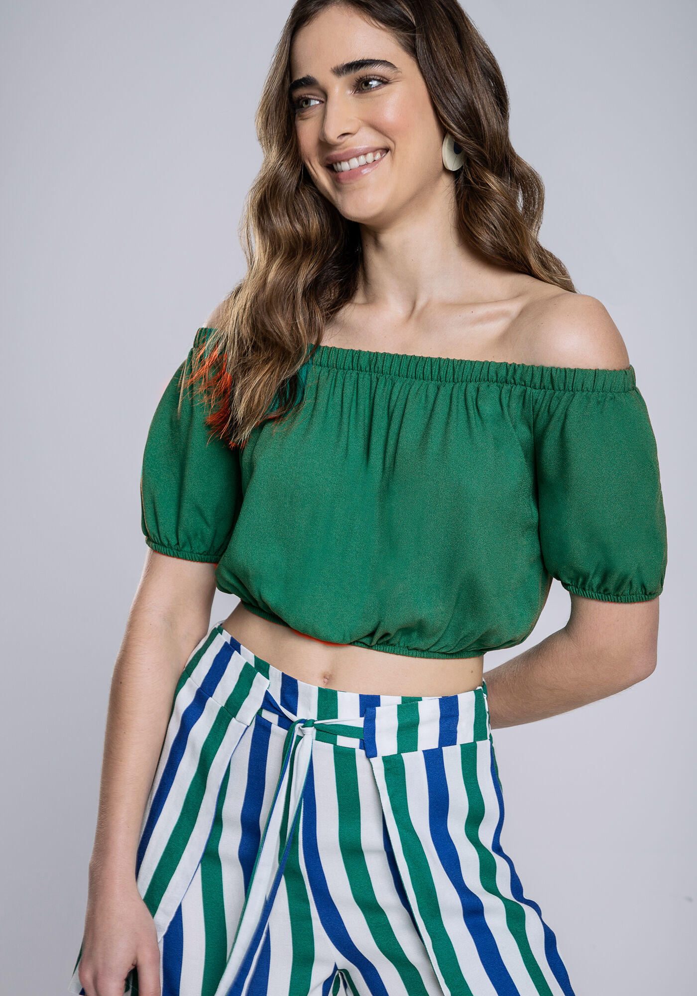 Blusa Cropped em Crepe Ombro a Ombro, , large.