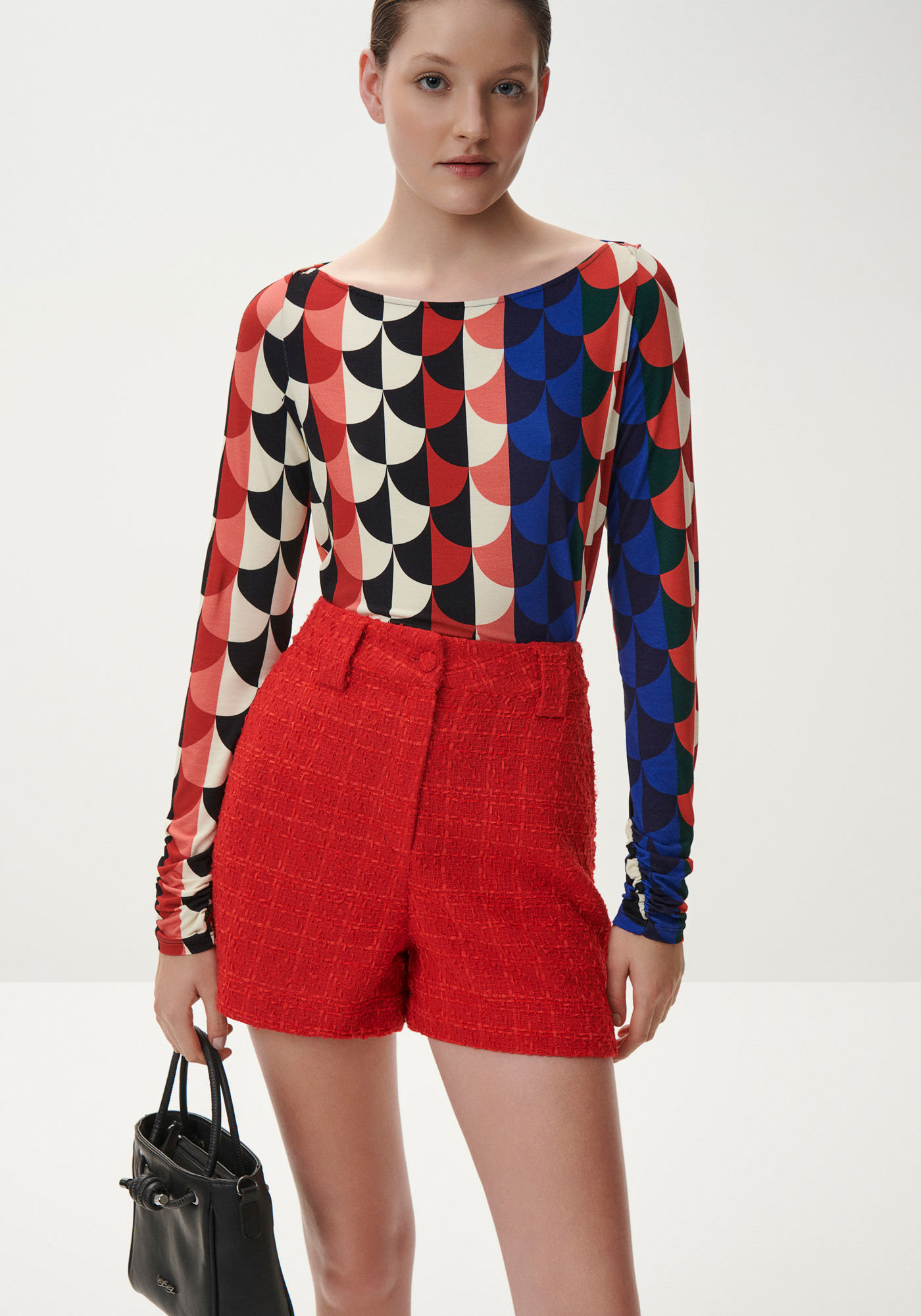 Blusa Manga Longa Cropped Estampada com Franzido, , large.