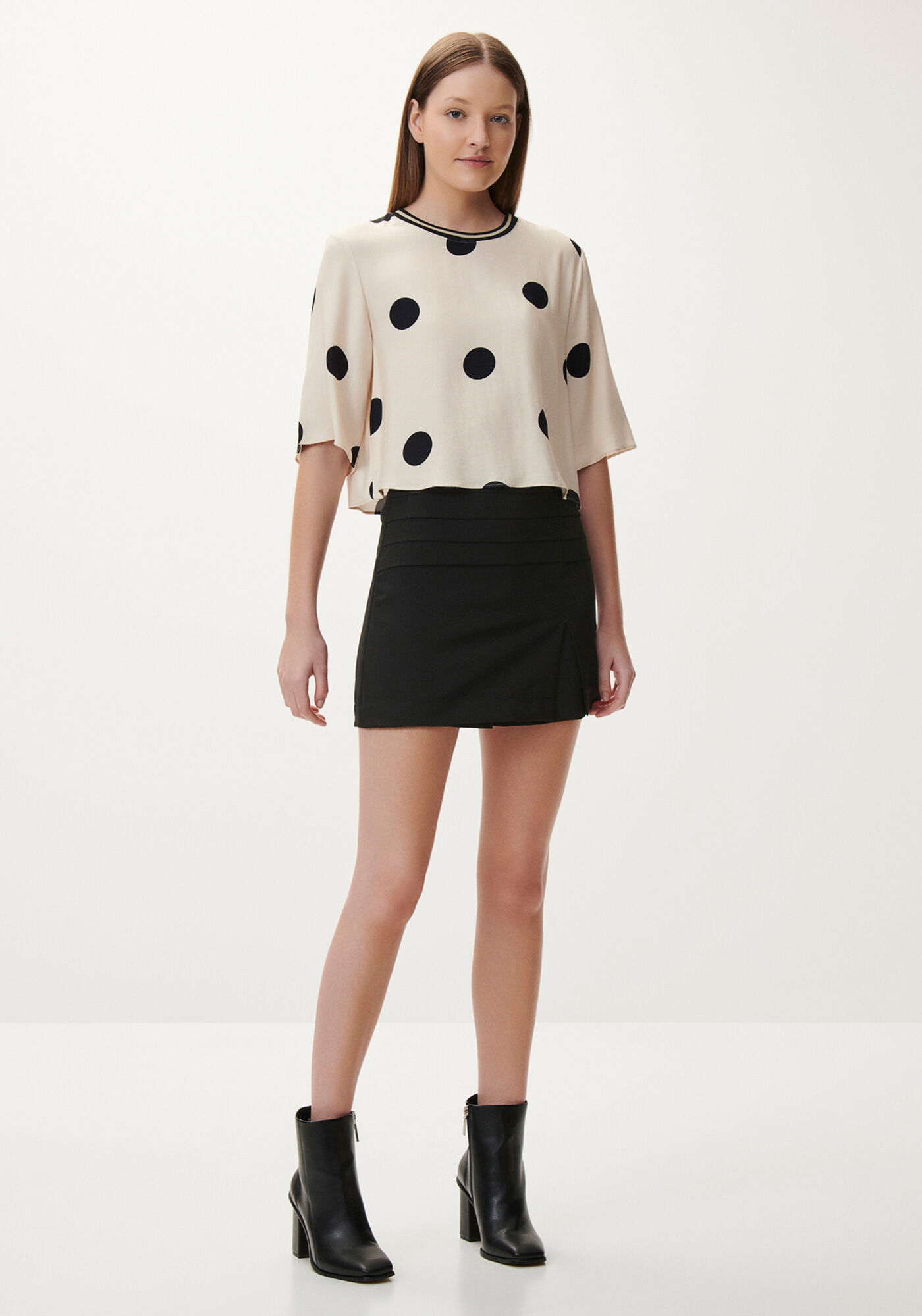 Blusa Estampada em Viscose com Retil&iacute;nea, , large.