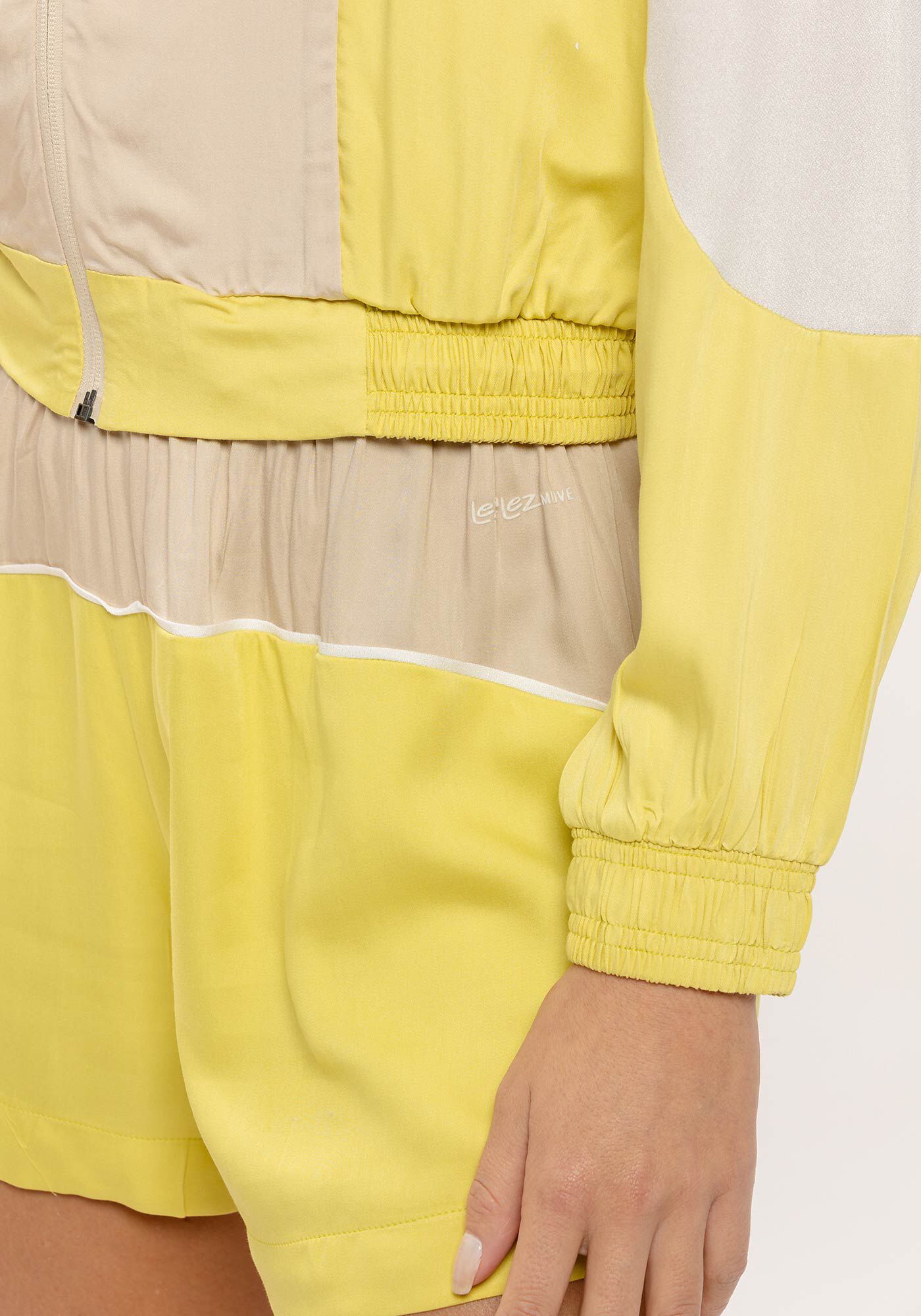 Jaqueta Bomber MOVE Fitness com Recortes, , large.