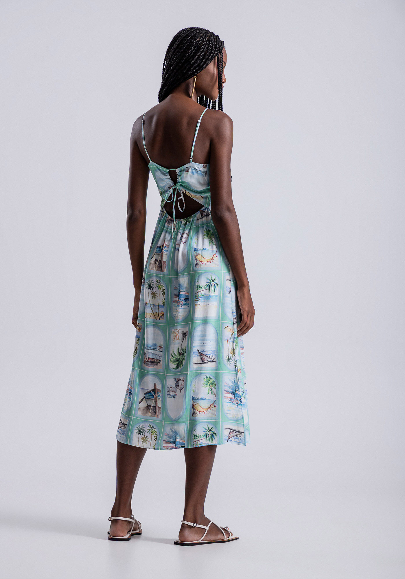Vestido com Al&ccedil;as Midi em Viscose Detalhe Costas, VISTA, large.