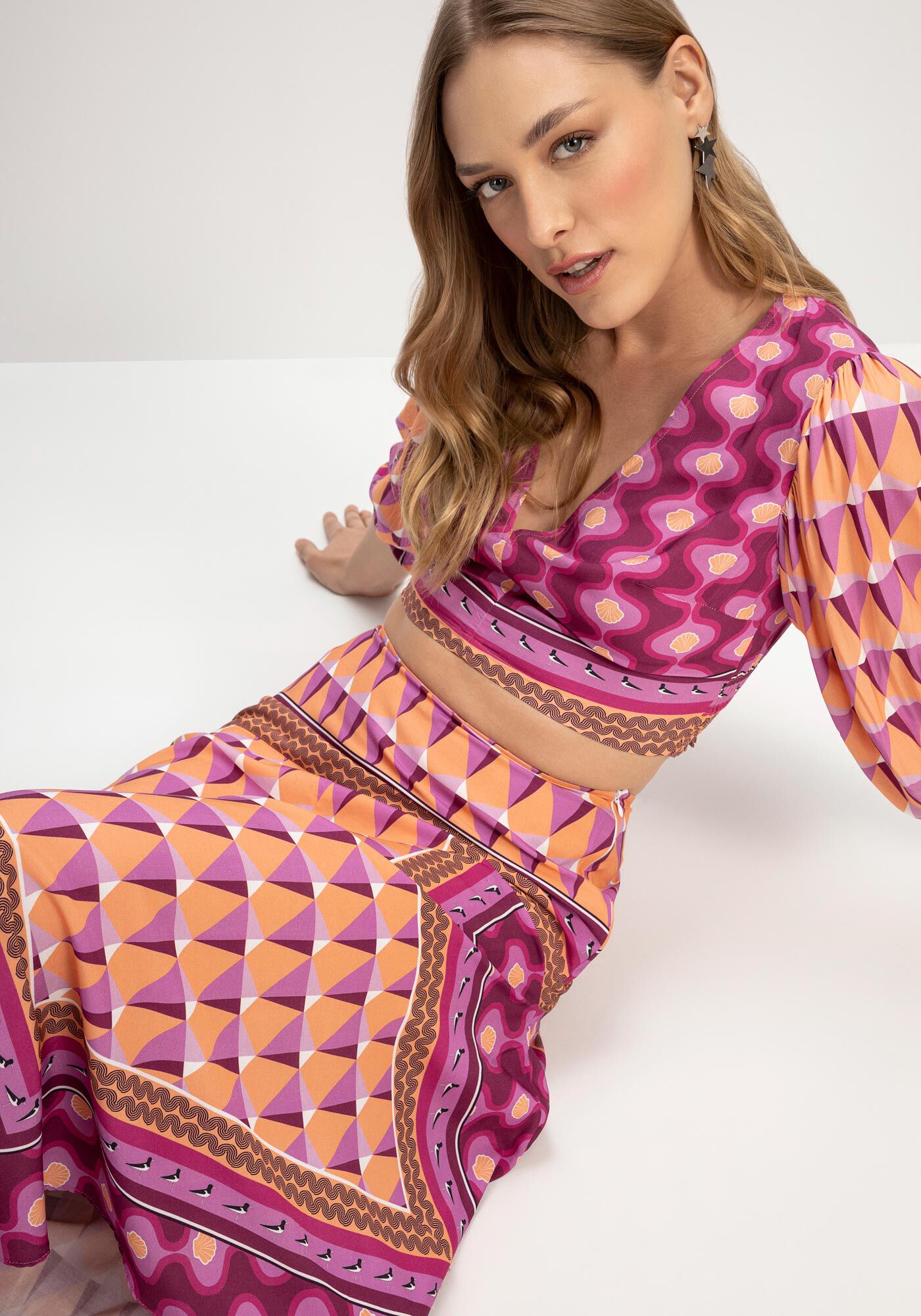 Saia Midi Assim&eacute;trica com Cintura Alta, , large.