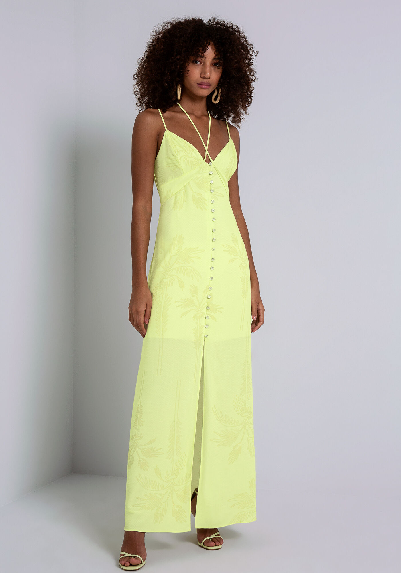 Vestido Longo em Viscose com Fenda e Bot es