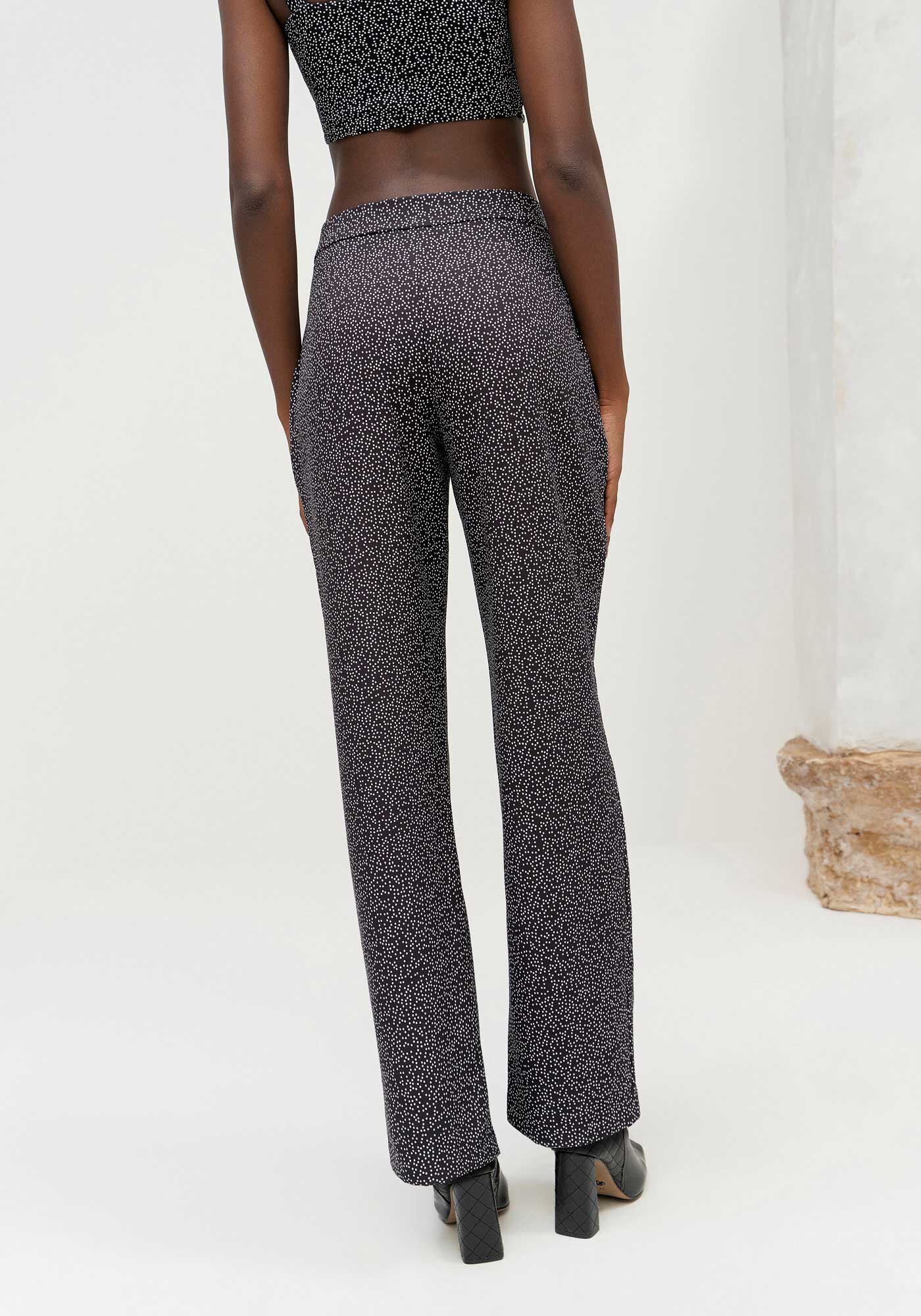 Cal&ccedil;a Reta em Tecido Plano com Cintura M&eacute;dia, , large.