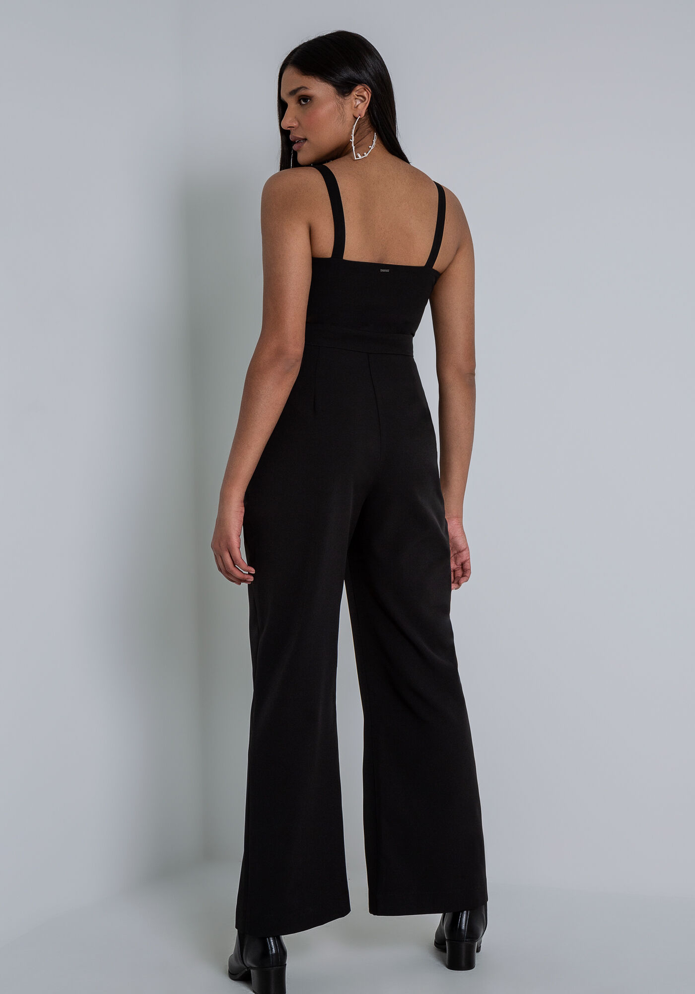 Macac&atilde;o Longo em Tecido Petra com Fenda, PRETO REATIVO, large.