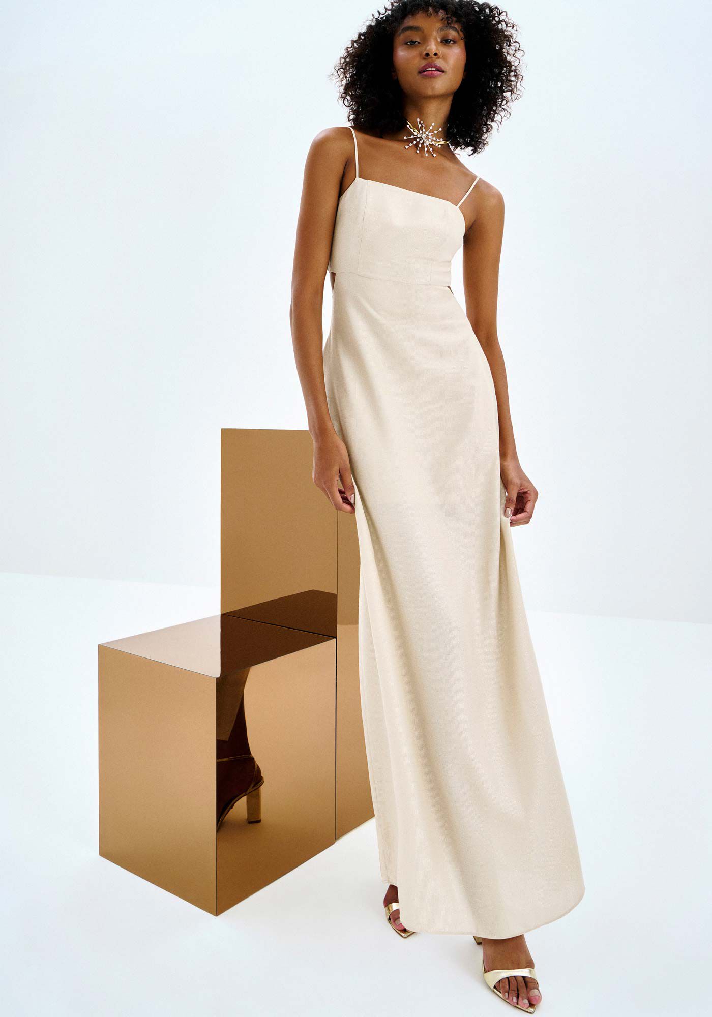 Vestido Longo Decote Reto com Bolsos, , large.