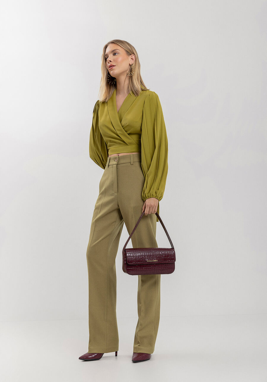 Blusa Curta Transpassada Com Mangas Longas Plissadas, VERDE NEW SOFT. Blusa Curta Transpassada Com Mangas Longas Plissadas, VERDE NEW SOFT, large.