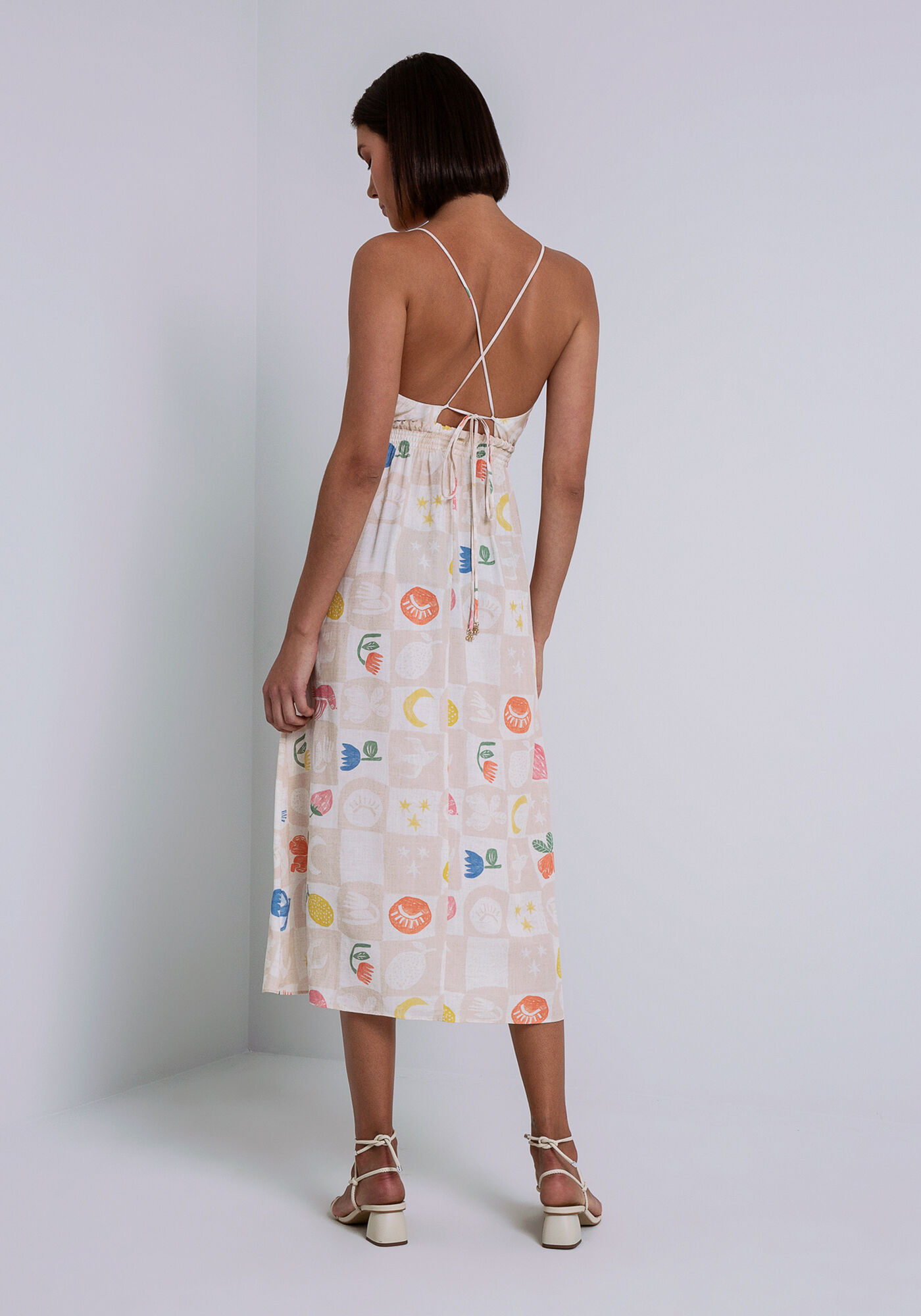 Vestido com Al&ccedil;as em Viscose Midi, , large.