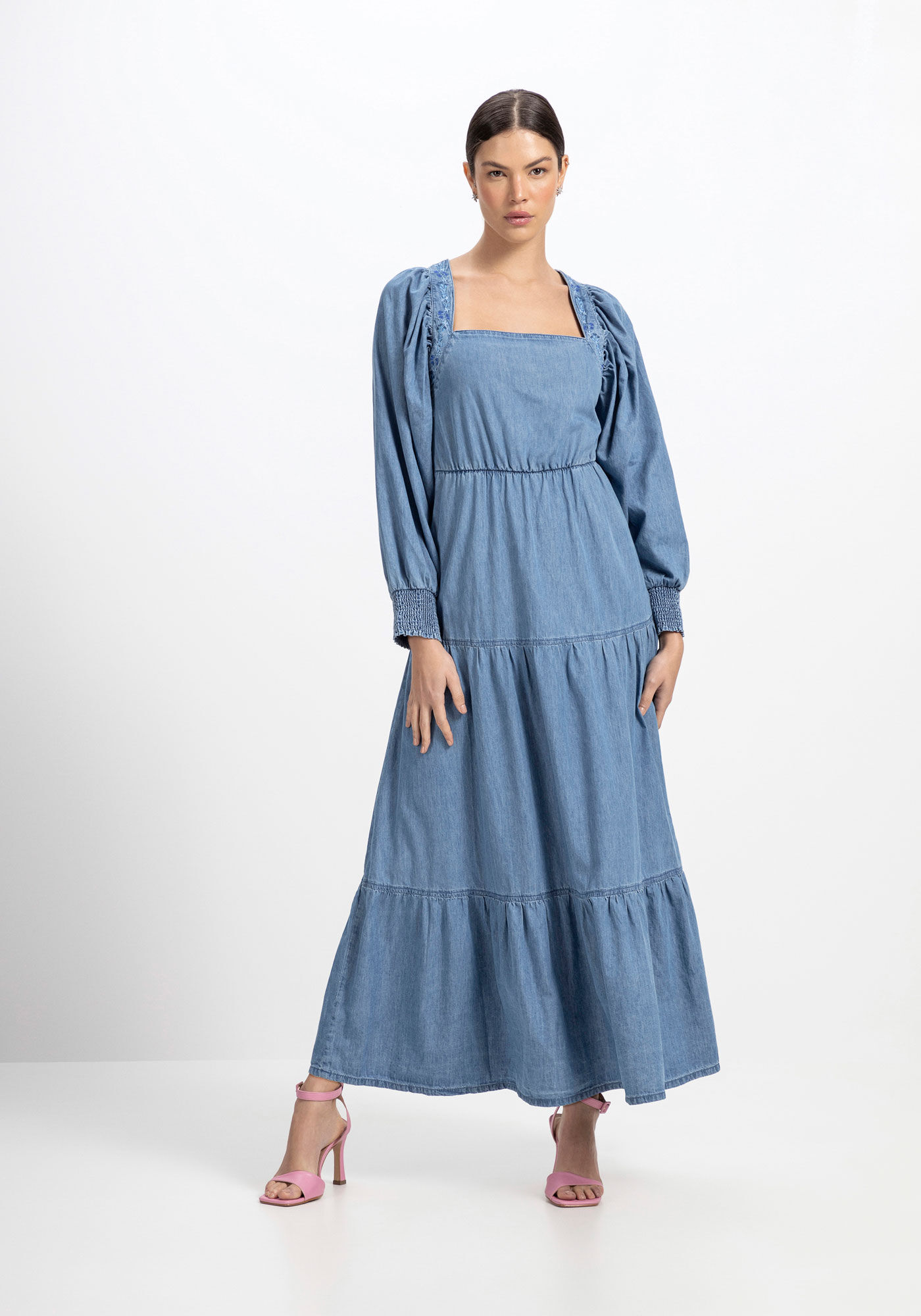 Vestido jeans longo com sales bota