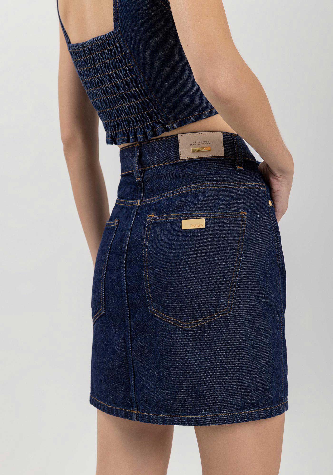 Saia Jeans Curta Com Cintura Alta E Passantes No C&oacute;s, JEANS, large.