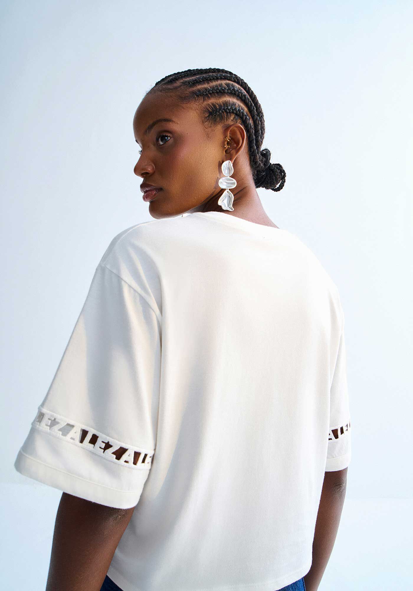 T-shirt Oversized com Bordado Vazado Manga, , large.