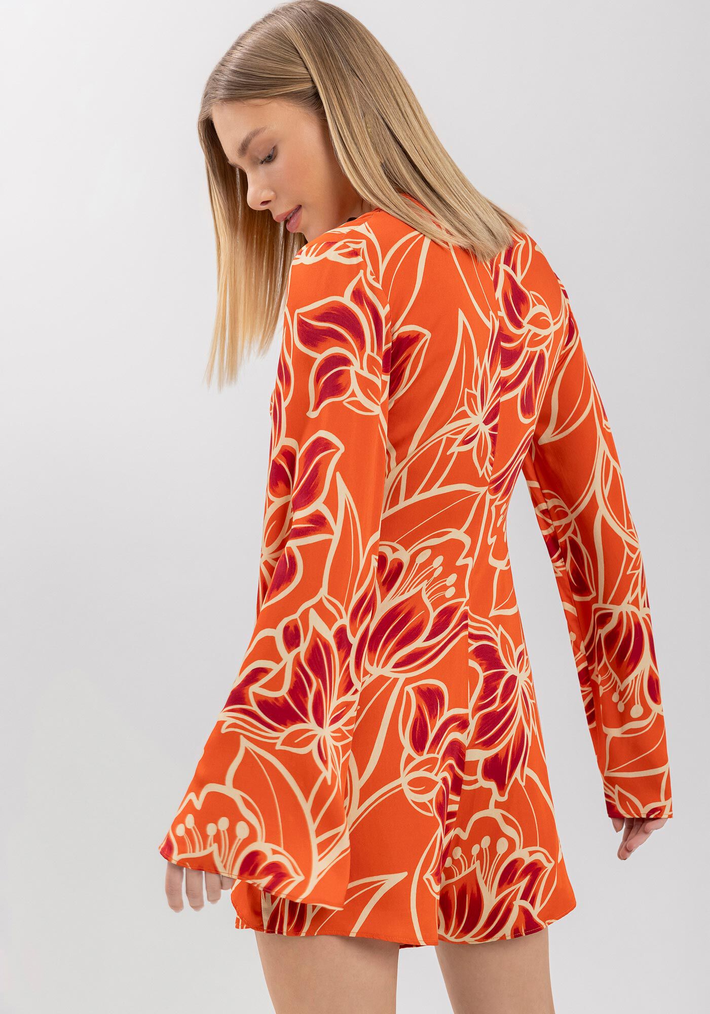 Macac&atilde;o Curto Estampado Com Mangas Amplas E Amarra&ccedil;&atilde;o, , large.