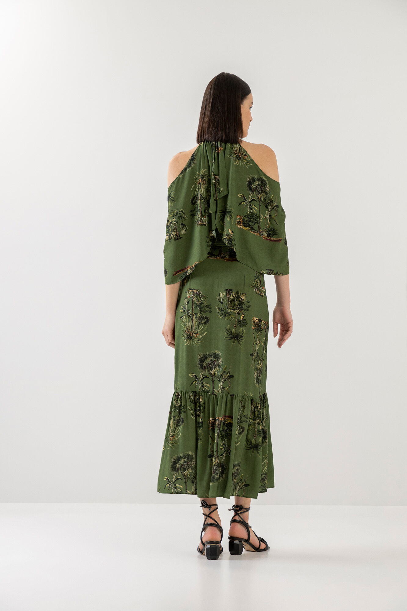 Saia Midi Transpassada em Viscose com Babado Barra, AJARA, large.