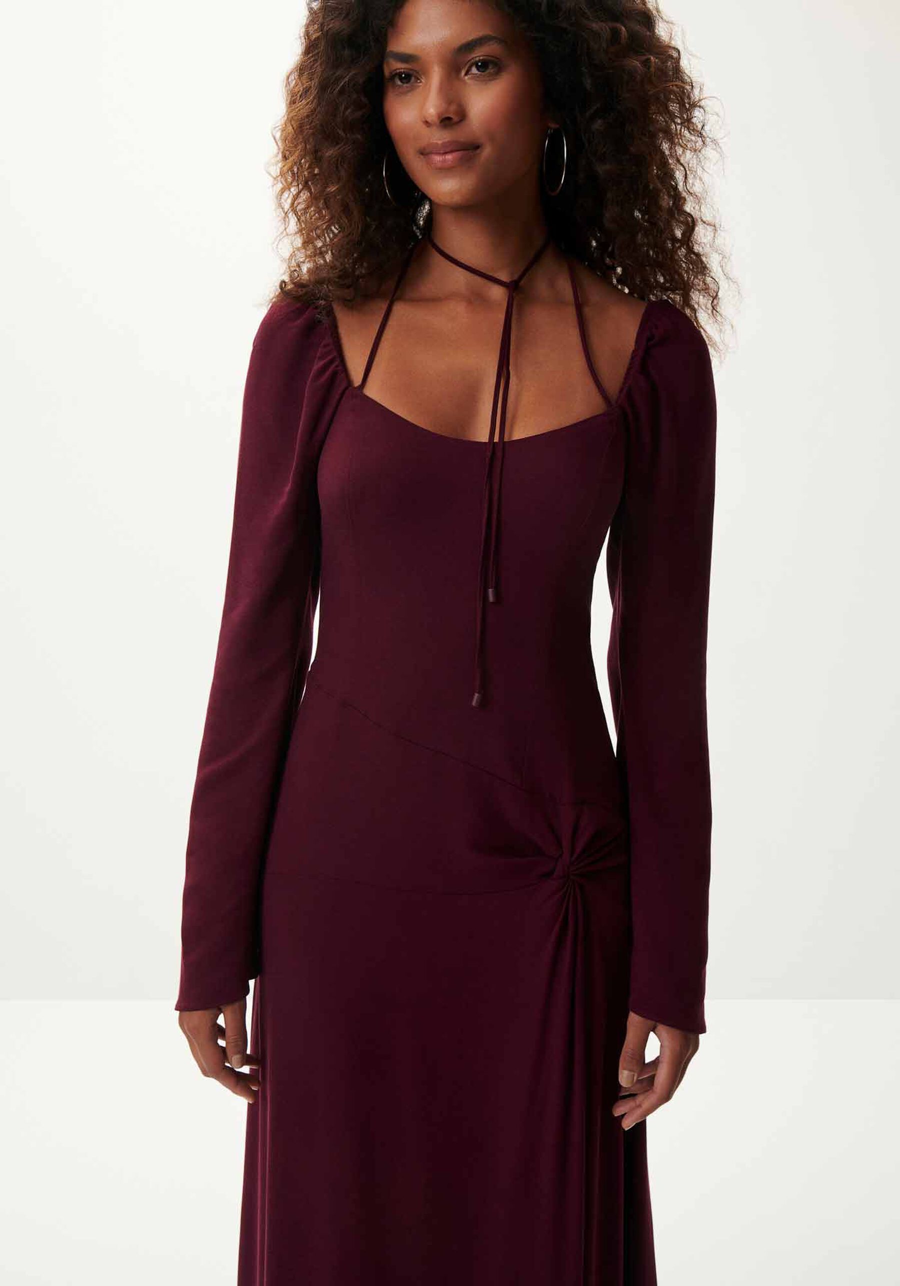 Vestido Longo Manga Longa em Crepe com Amarração, . Vestido Longo Manga Longa em Crepe com Amarração, , large.