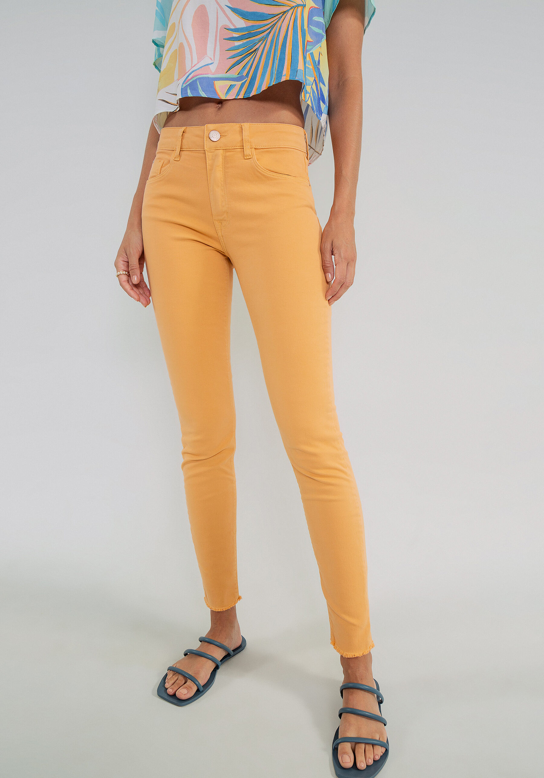 Calça Sarja Com Elastano Cropped Bali, . Calça Sarja Com Elastano Cropped Bali, , large.