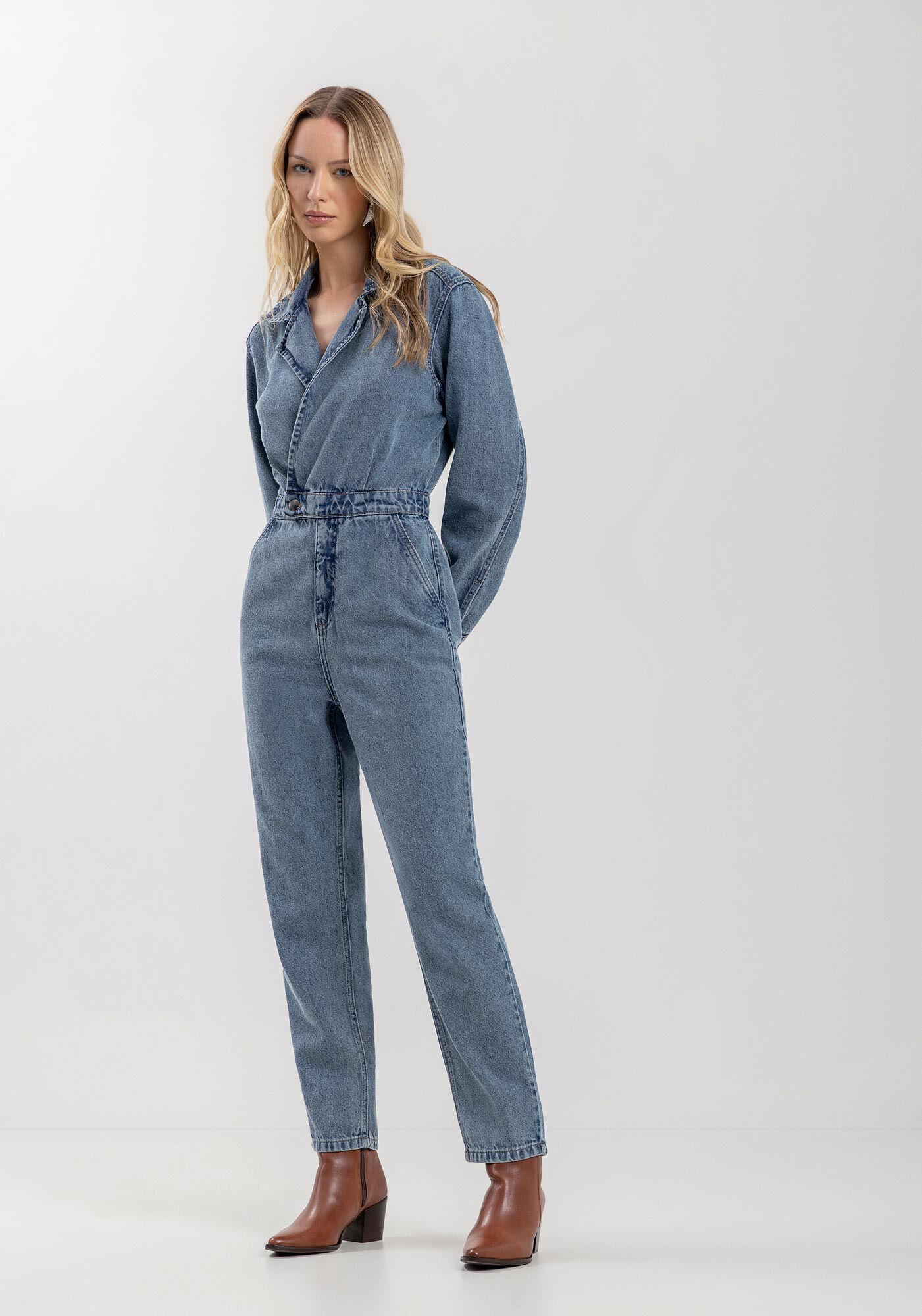 Macac&atilde;o Jeans Cropped Com Mangas Longas E Lapelas, JEANS, large.